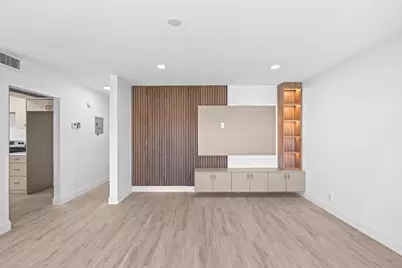 204 Mansfield E #204, Boca Raton, FL 33434 - Photo 6
