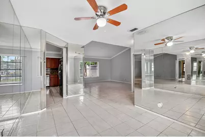4105 S Shelley Rd Road S, West Palm Beach, FL 33407 - Photo 2