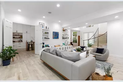 24 Grand Bay Estates Circle, Key Biscayne, FL 33149 - Photo 6