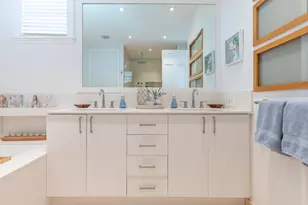 24 Grand Bay Estates Cir, Key Biscayne, FL 33149 - Photo 30