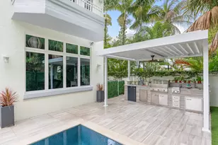 24 Grand Bay Estates Cir, Key Biscayne, FL 33149 - Photo 50