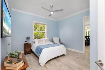 24 Grand Bay Estates Circle, Key Biscayne, FL 33149 - Photo 22