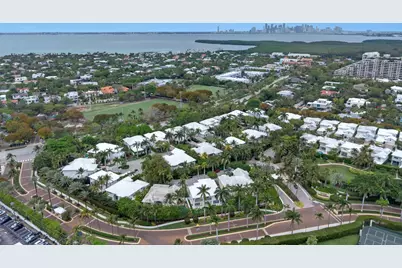 24 Grand Bay Estates Circle, Key Biscayne, FL 33149 - Photo 62