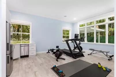 24 Grand Bay Estates Circle, Key Biscayne, FL 33149 - Photo 20