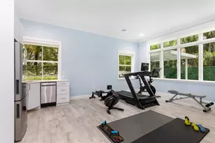 24 Grand Bay Estates Cir, Key Biscayne, FL 33149 - Photo 20