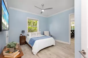 24 Grand Bay Estates Cir, Key Biscayne, FL 33149 - Photo 22