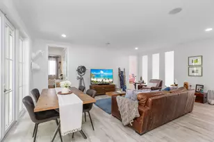24 Grand Bay Estates Cir, Key Biscayne, FL 33149 - Photo 38