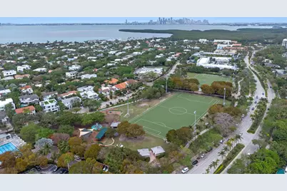 24 Grand Bay Estates Circle, Key Biscayne, FL 33149 - Photo 60