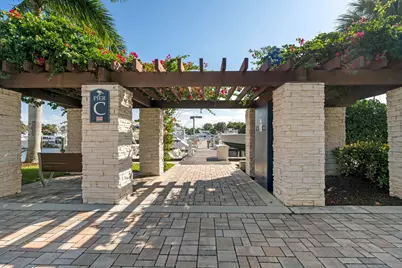 8404 Chapman Oak Court, Palm Beach Gardens, FL 33410 - Photo 32