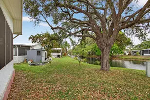 6482 NW 37th Ave, Coconut Creek, FL 33073 - Photo 8
