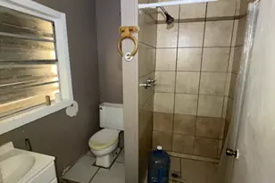 709 N 20th St, Fort Pierce, FL 34950 - Photo 16