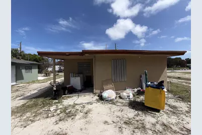 709 N 20th Street, Fort Pierce, FL 34950 - Photo 6