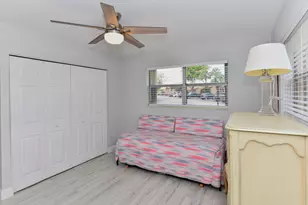 342 Lake Evelyn Dr, West Palm Beach, FL 33411 - Photo 18