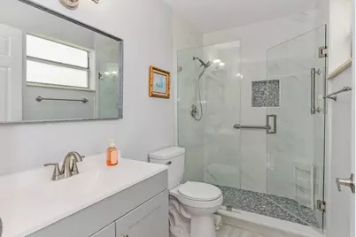 342 Lake Evelyn Drive, West Palm Beach, FL 33411 - Photo 22