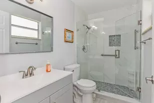 342 Lake Evelyn Dr, West Palm Beach, FL 33411 - Photo 22