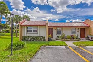 342 Lake Evelyn Dr, West Palm Beach, FL 33411 - Photo 2