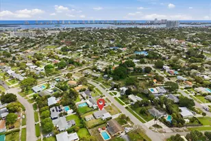 737 W Ilex Dr, West Palm Beach, FL 33403 - Photo 38