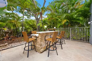 27 Grand Bay Cir, Juno Beach, FL 33408 - Photo 22