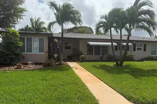1052 North Dr, Delray Beach, FL 33445 - Photo 2