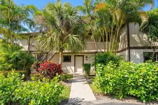 13334 Polo Club Rd, Wellington, FL 33414 - Photo 10