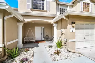 9007 Boca Gardens Cir S, Boca Raton, FL 33496 - Photo 4