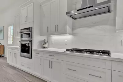 138 SE Palma Street, Port Saint Lucie, FL 34984 - Photo 10