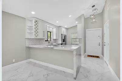 8216 Sweetbriar Way, Boca Raton, FL 33496 - Photo 14