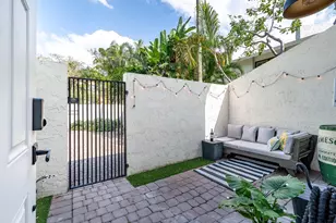 563 NE 7th Ave, Fort Lauderdale, FL 33301 - Photo 2