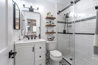 563 NE 7th Avenue, Fort Lauderdale, FL 33301 - Photo 24