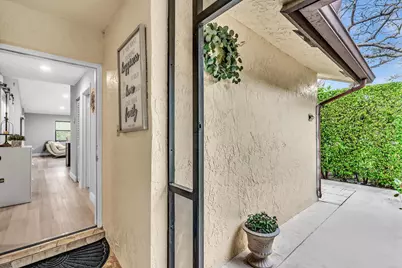 23120 Barwood Park Lane #B, Boca Raton, FL 33433 - Photo 4