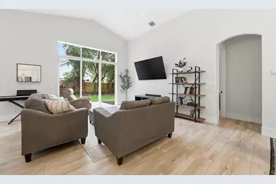 8321 Bob-O-Link Drive, West Palm Beach, FL 33412 - Photo 12