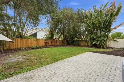 8321 Bob-O-Link Drive, West Palm Beach, FL 33412 - Photo 22