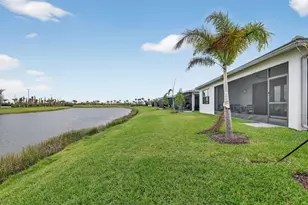 12418 SW Aventura Dr, Port Saint Lucie, FL 34987 - Photo 36