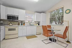 7851 Oak Grove Cir, Lake Worth, FL 33467 - Photo 10