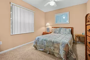 7851 Oak Grove Cir, Lake Worth, FL 33467 - Photo 16