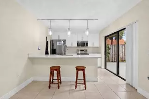 590 Green Springs Pl, West Palm Beach, FL 33409 - Photo 2