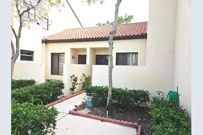16 VÃ­a De Casas Sur #103, Boynton Beach, FL 33426 - Photo 2