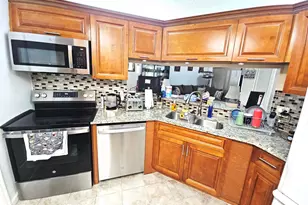 16 VÃ­a De Casas Sur, Boynton Beach, FL 33426 - Photo 4
