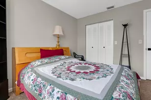 10372 SW 9th Ln, Pembroke Pines, FL 33025 - Photo 42