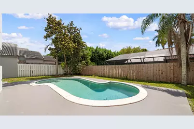 10372 SW 9th Lane, Pembroke Pines, FL 33025 - Photo 48