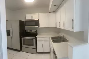 3600 NW 21st St, Lauderdale Lakes, FL 33311 - Photo 4