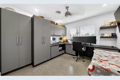 4801 NE 4th Avenue, Oakland Park, FL 33334 - Photo 22