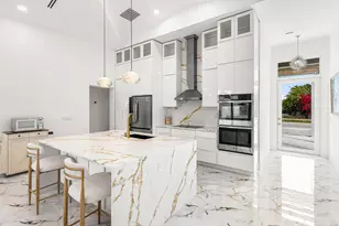 202 SE 4th St, Delray Beach, FL 33483 - Photo 8