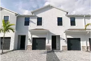 275 SW Sally Way, Stuart, FL 34997 - Photo 1