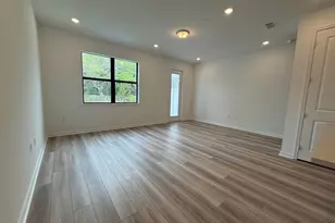 275 SW Sally Way, Stuart, FL 34997 - Photo 4