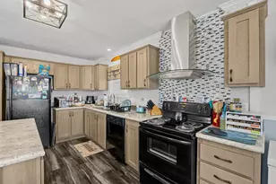 82 Sandhill Blvd, Fort Pierce, FL 34982 - Photo 10