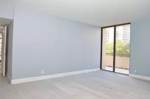 19355 Turnberry Way, Miami, FL 33180 - Photo 14