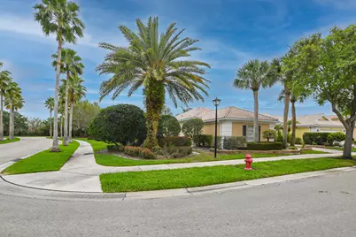 10743 SW Hartwick Drive, Port Saint Lucie, FL 34987 - Photo 4