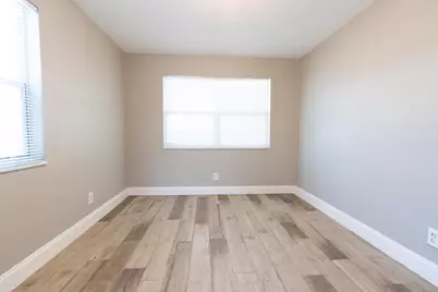 3392 2nd Avenue N #J, Palm Springs, FL 33461 - Photo 8