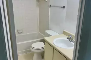 2796 S University Dr, Davie, FL 33328 - Photo 14